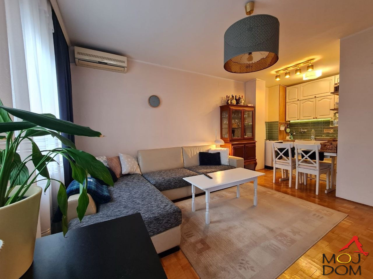 lokal NOVI SAD